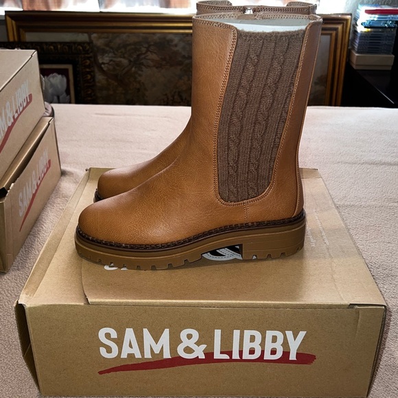 Sam & Libby Scarlett Combat Boots - Picture 2 of 8